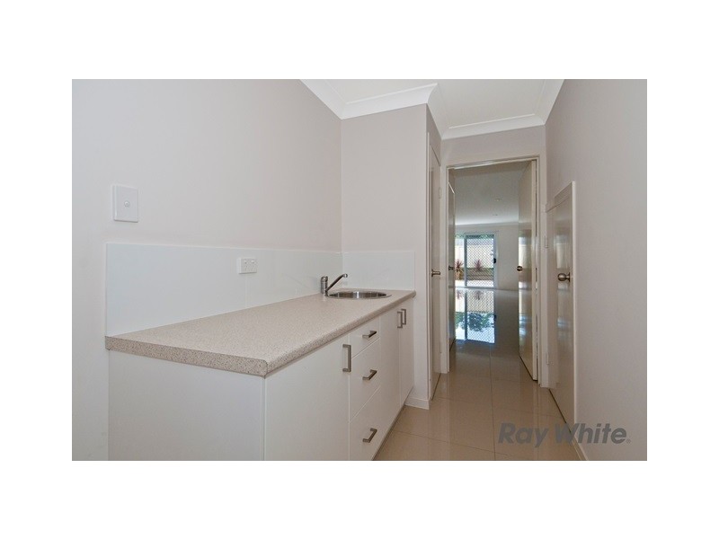 38B Clare Road, Kingston QLD 4114