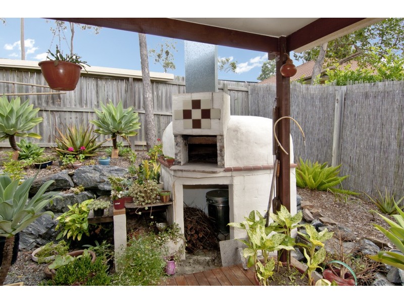 48 Carnarvon Cres, Waterford QLD 4133