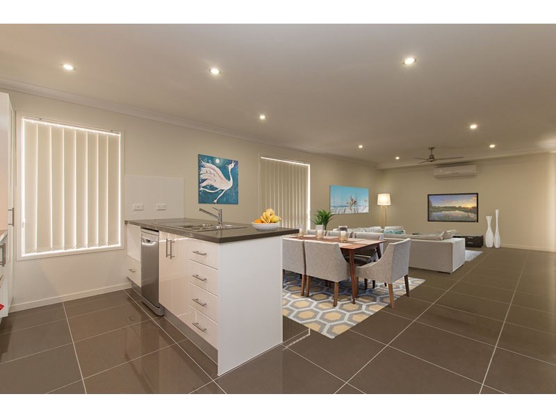 65 Willow Rise Drive, Waterford QLD 4133
