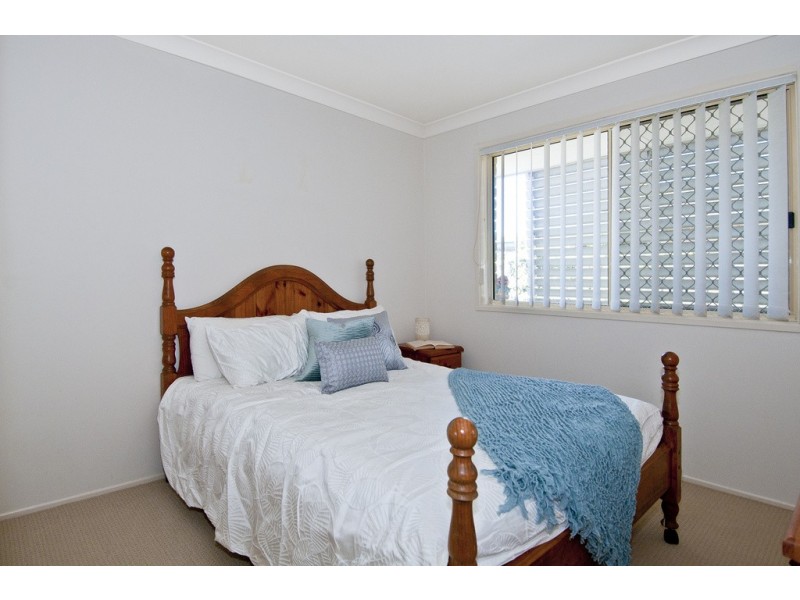 121 Mattocks Rd, Burleigh Waters QLD 4220