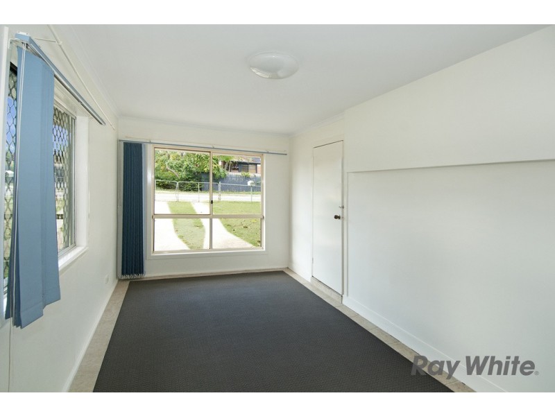 6 Karabil Street, Kingston QLD 4114