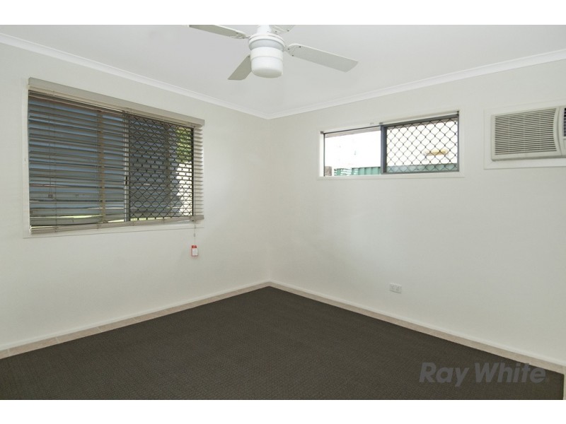 6 Karabil Street, Kingston QLD 4114