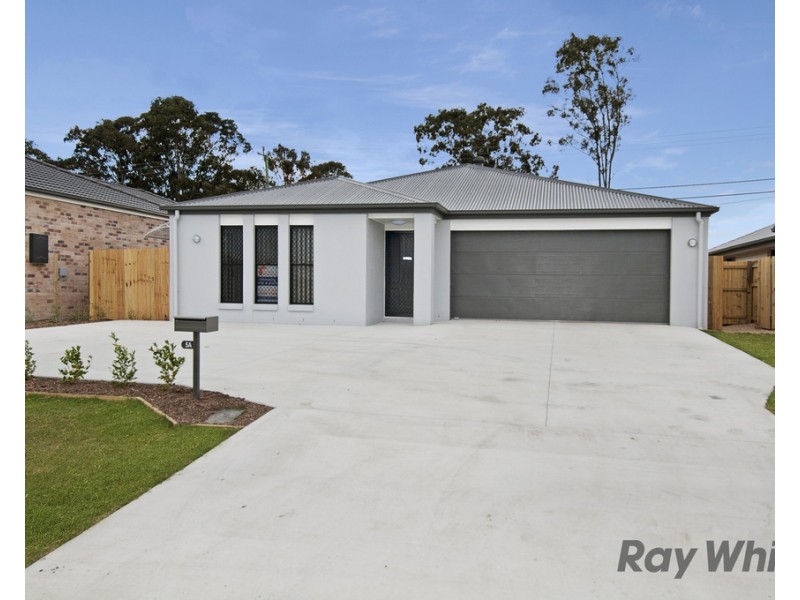 Room 4 78 South Quarter Drive, Loganlea QLD 4131