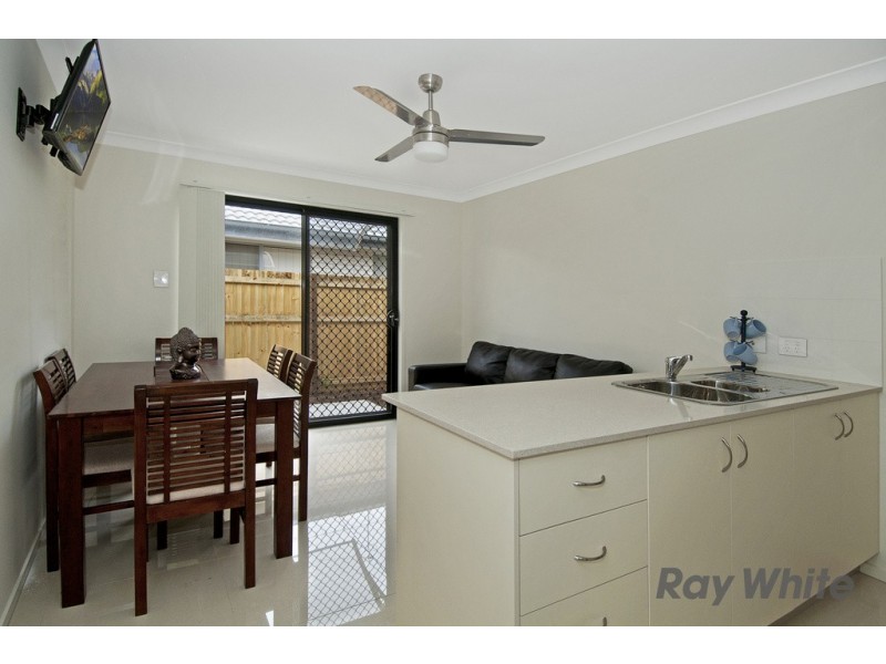 Room 3, 78 South Quarter Drive, Loganlea QLD 4131