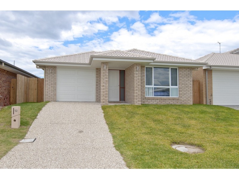 12 Ravensbourne Circuit, Waterford QLD 4133