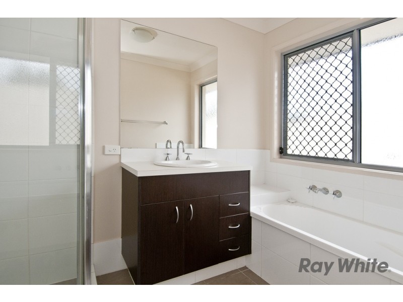 57 Woodlands Boulevard, Waterford QLD 4133