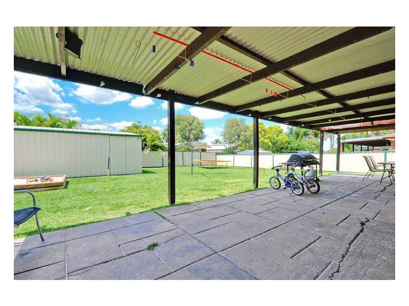 24 Beutel Street, Waterford West QLD 4133