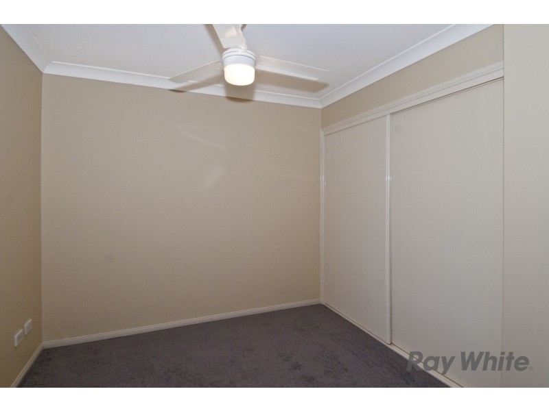 17 Waterline Cres, Waterford QLD 4133