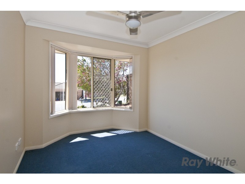 17 Waterline Cres, Waterford QLD 4133