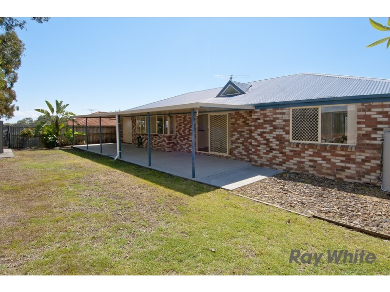 17 Waterline Cres, Waterford QLD 4133
