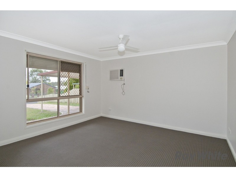 16 Barcrest Court, Crestmead QLD 4132