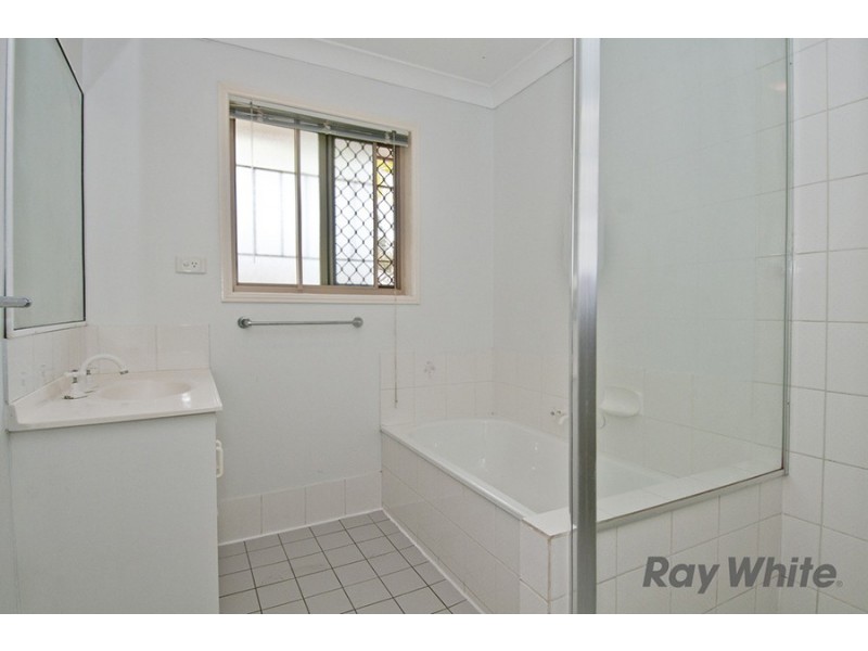 16 Barcrest Court, Crestmead QLD 4132