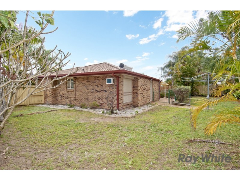 16 Barcrest Court, Crestmead QLD 4132