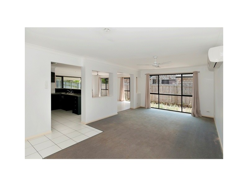 15 Hurst Street, Crestmead QLD 4132