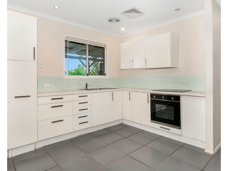 73 Logan Reserve Rd, Waterford West QLD 4133