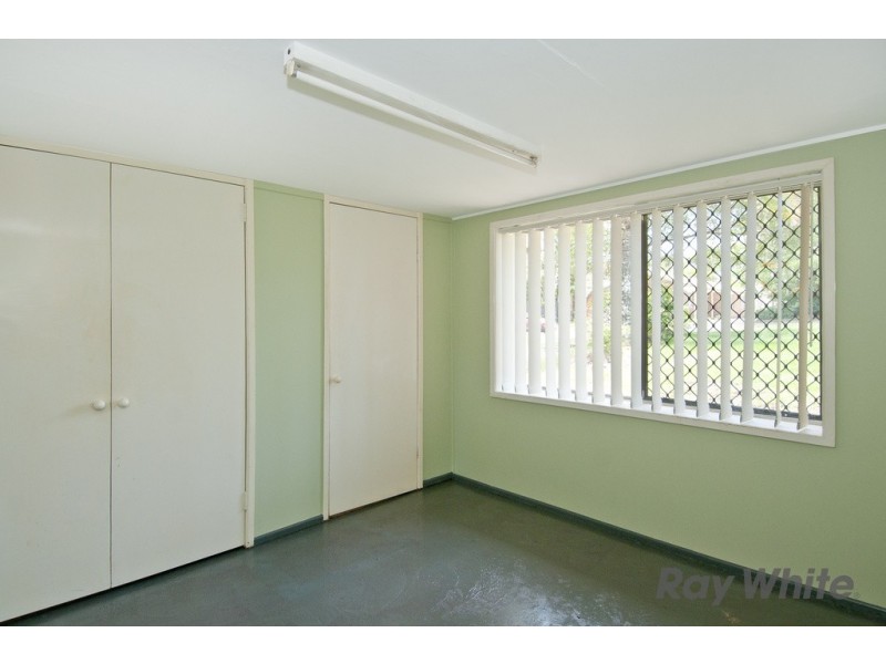 31 Vanessa Blvd, Springwood QLD 4127