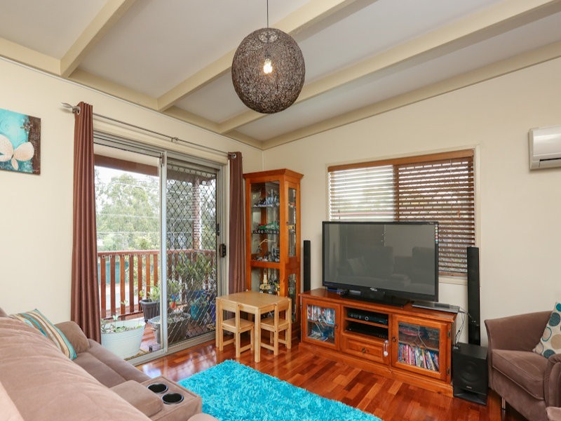 201 Station Road, Woodridge QLD 4114