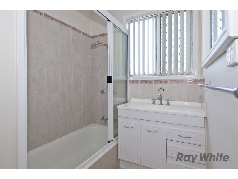 6 Licola Street, Woodridge QLD 4114