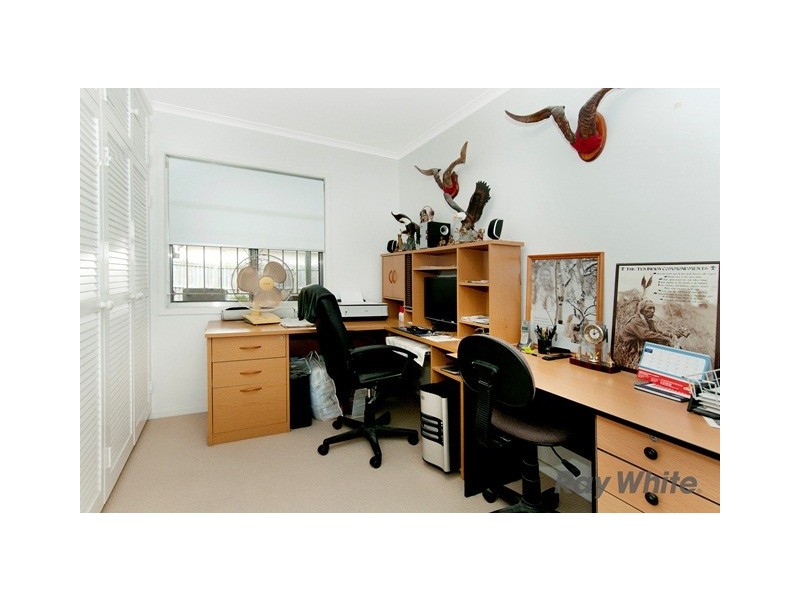 28a Pinelands St, Loganlea QLD 4131