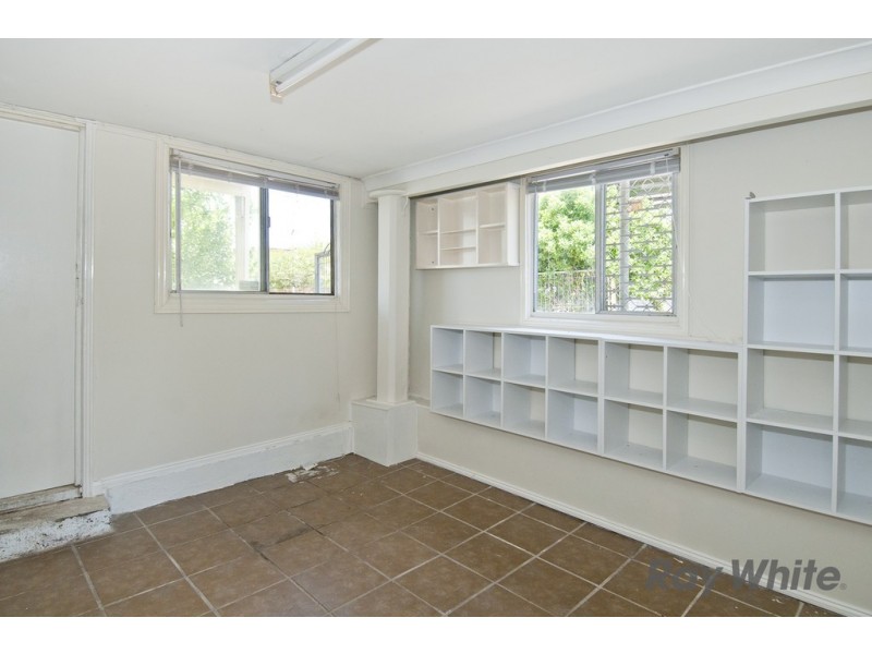 26 Ewinga Street, Kingston QLD 4114