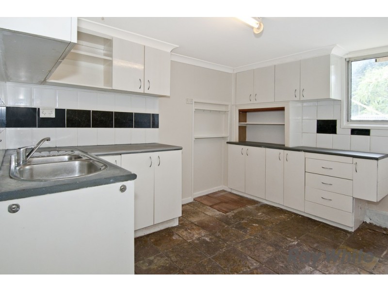 26 Ewinga Street, Kingston QLD 4114