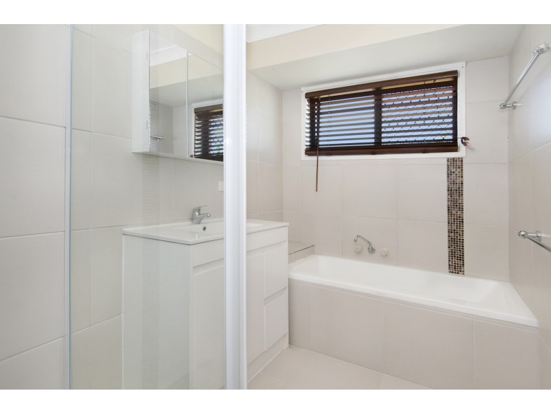 12 Parinlea Court, Marsden QLD 4132