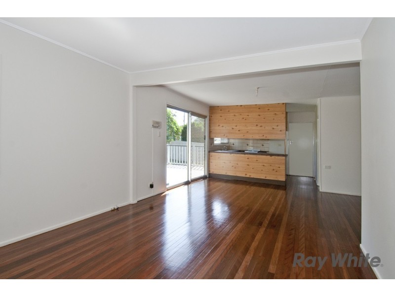 9 Edith Street, Kingston QLD 4114