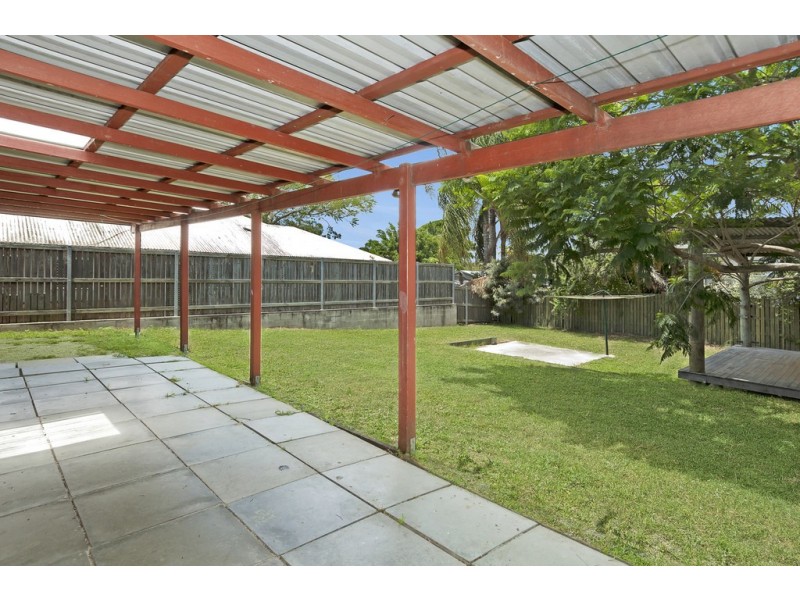 16 Myrtle Street, Waterford West QLD 4133