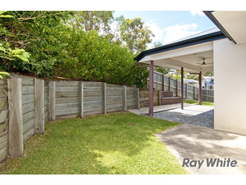 6 Carnarvon Crescent, Waterford QLD 4133