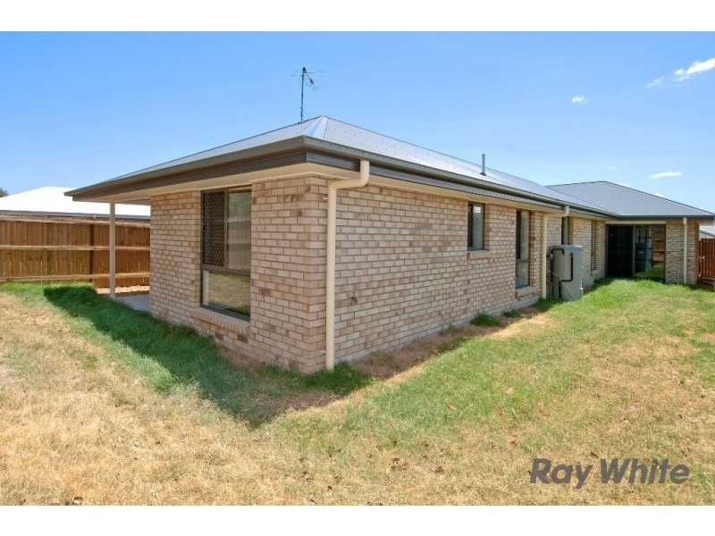 52 Cobblestone Avenue, Logan Reserve QLD 4133