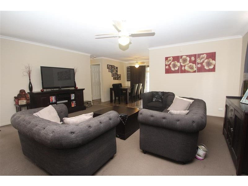 5 Greisen Court, Bethania QLD 4205