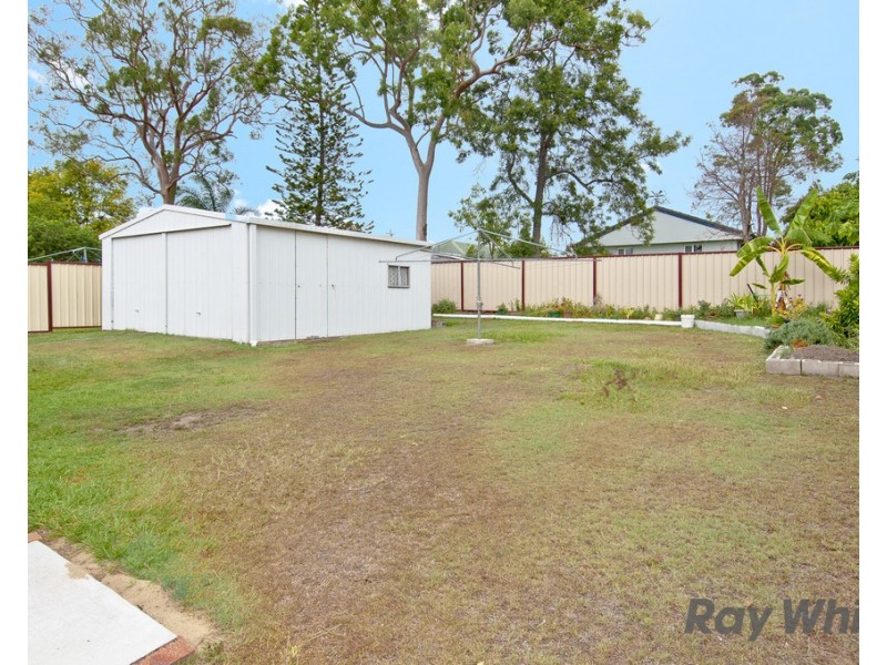 12 Cleopatra Street, Kingston QLD 4114