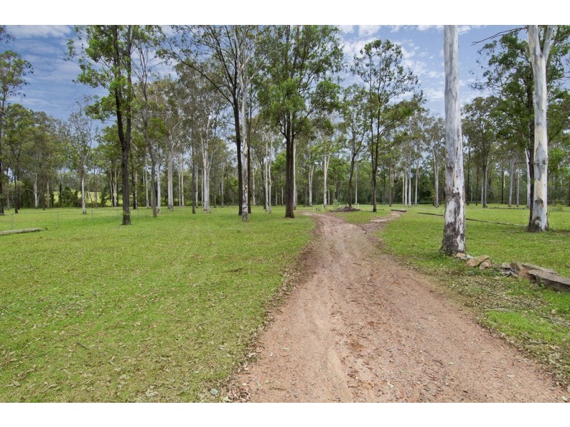 36 Wirraburra Dr, Greenbank QLD 4124
