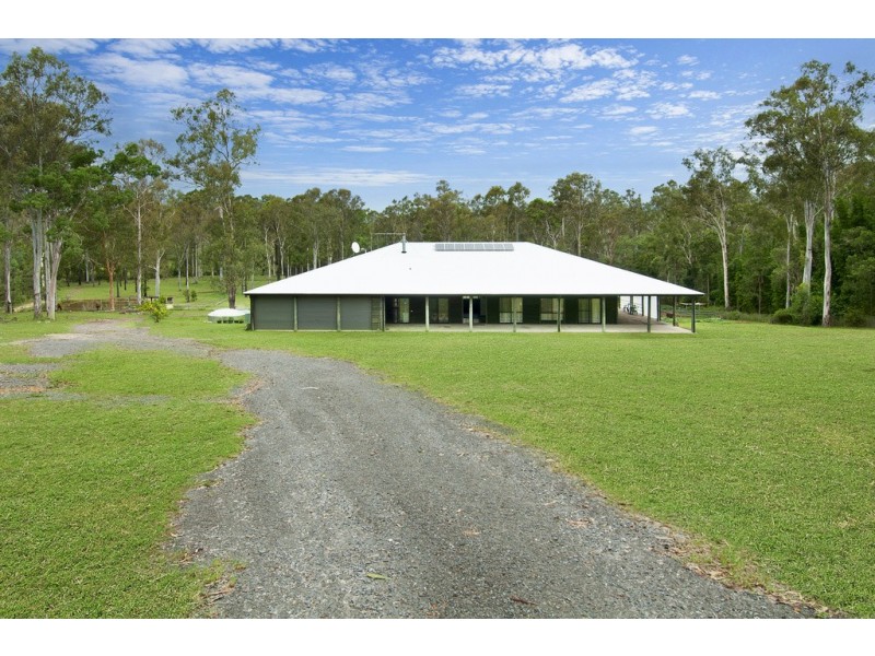 36 Wirraburra Dr, Greenbank QLD 4124