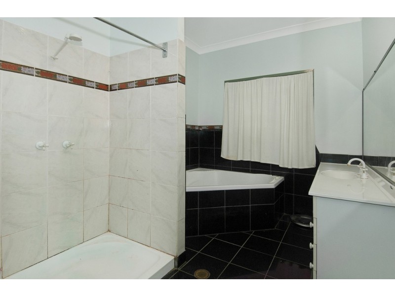 36 Wirraburra Dr, Greenbank QLD 4124