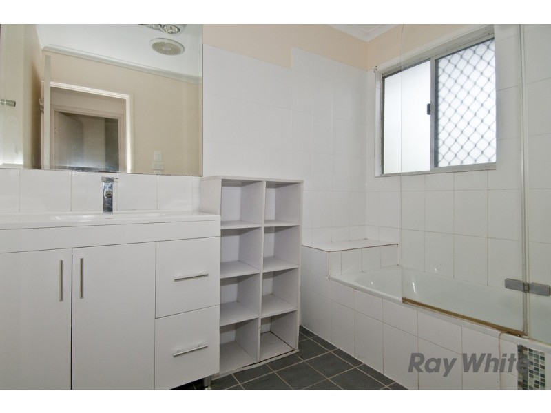 15 Olympic Court, Eagleby QLD 4207