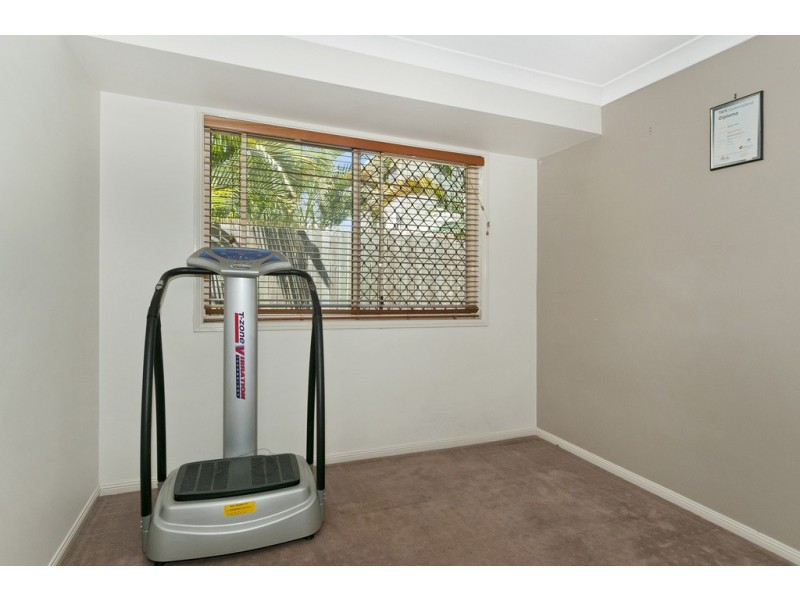 43 Moore St, Loganlea QLD 4131