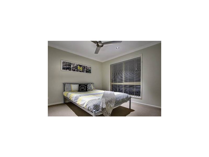 47 Gordonia Drive, Regents Park QLD 4118