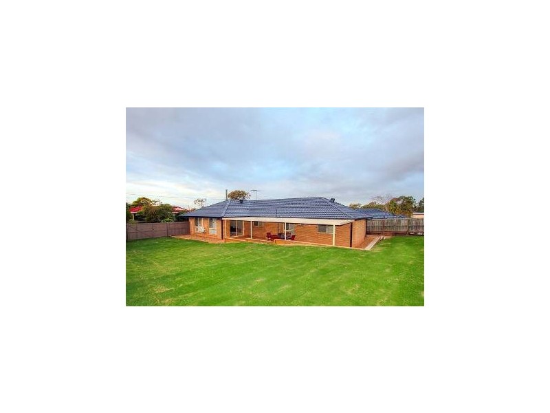 47 Gordonia Drive, Regents Park QLD 4118