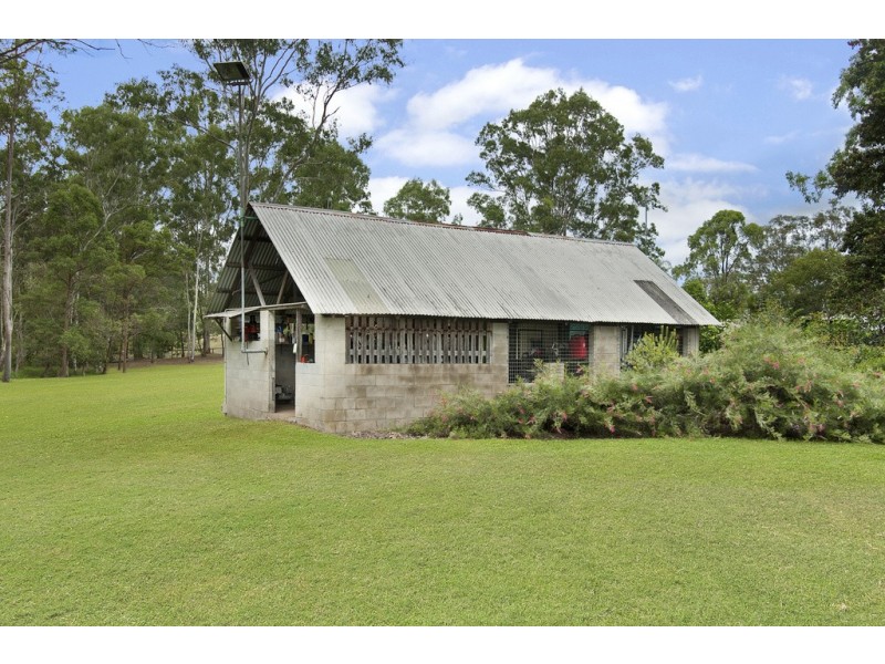56 Schneider Rd, Waterford QLD 4133
