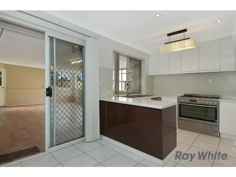 24 Torrens St, Waterford West QLD 4133