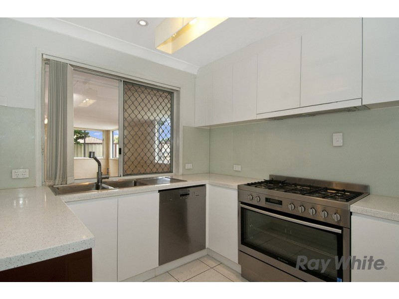 24 Torrens St, Waterford West QLD 4133