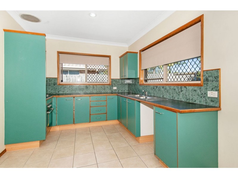 114 Edenlea Drive, Meadowbrook QLD 4131