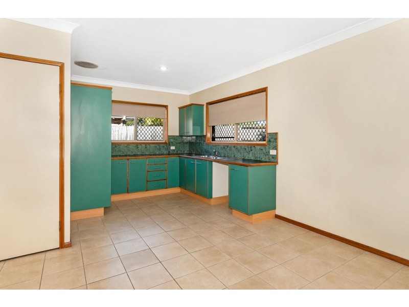 114 Edenlea Drive, Meadowbrook QLD 4131