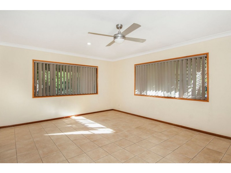 114 Edenlea Drive, Meadowbrook QLD 4131
