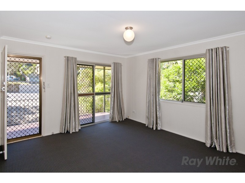76 Smith Road, Woodridge QLD 4114