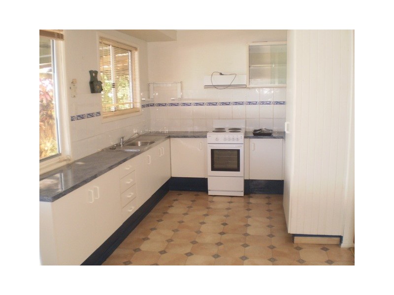 18 Catherine Street, Marsden QLD 4132