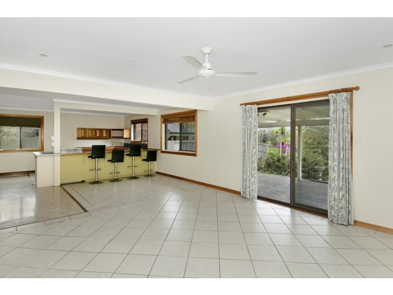 43 Katrina Cres, Waterford West QLD 4133
