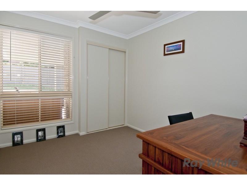 47 Gordonia Dr, Regents Park QLD 4118