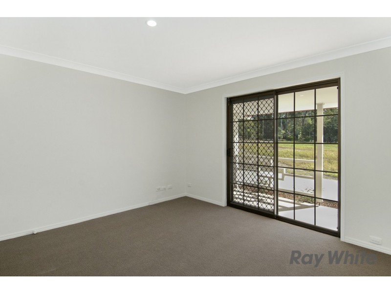 9AandB Spruce Street, Loganlea QLD 4131